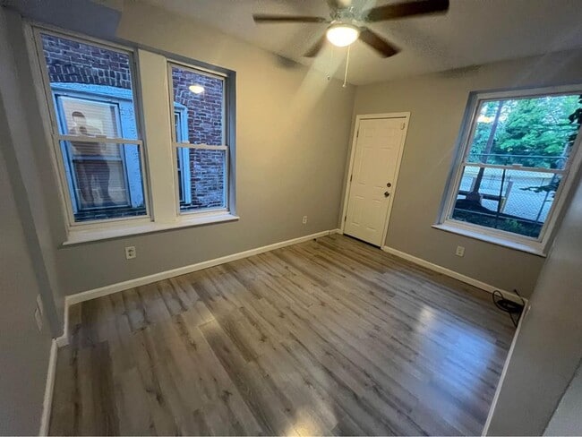 Photo - Sparks St Unidad 1