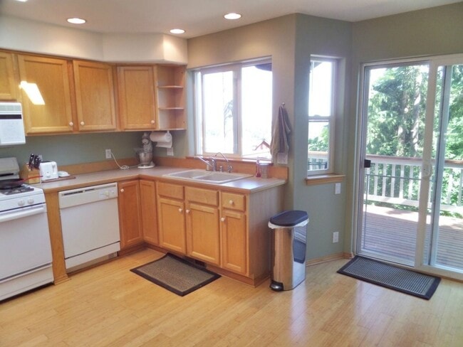 Photo - 1911 Ponderosa Ct