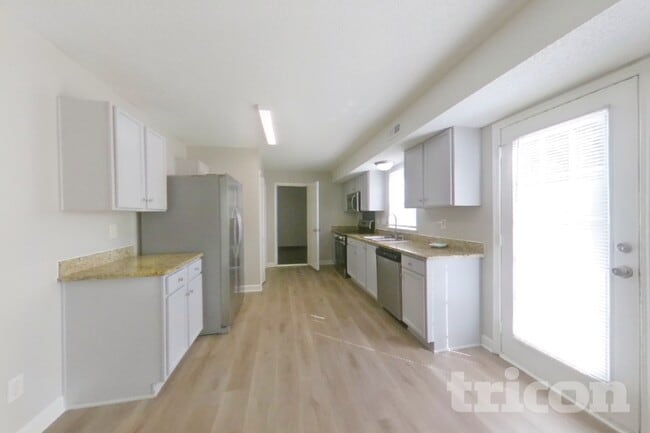 1123 Alston Hill Dr