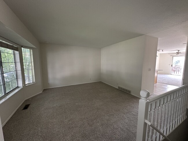 Photo - 8146 Angel St