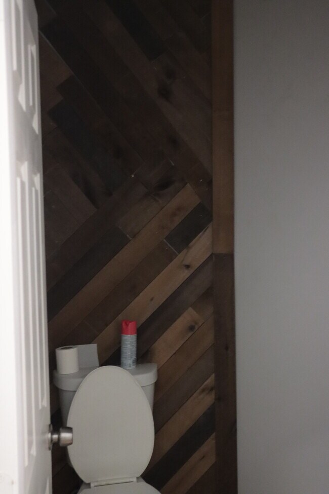 Photo - 8546 Glendevon Ct