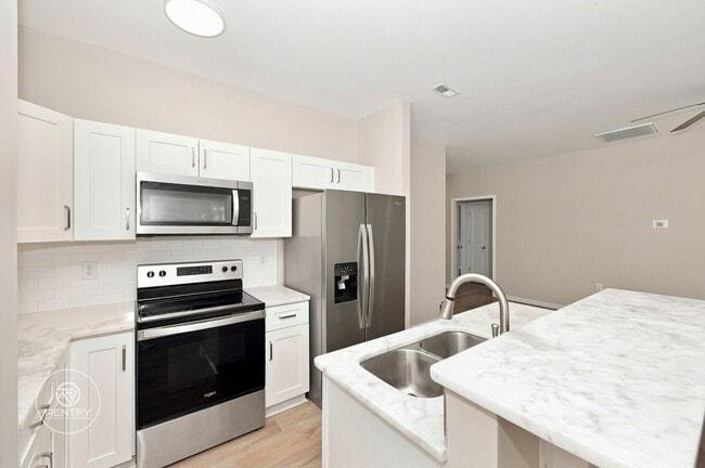 Photo - 515 Correll St