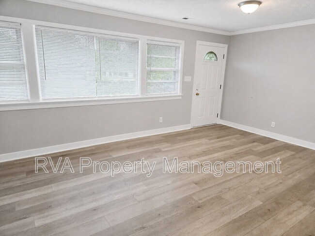 Photo - 4812 Gilmour Rd