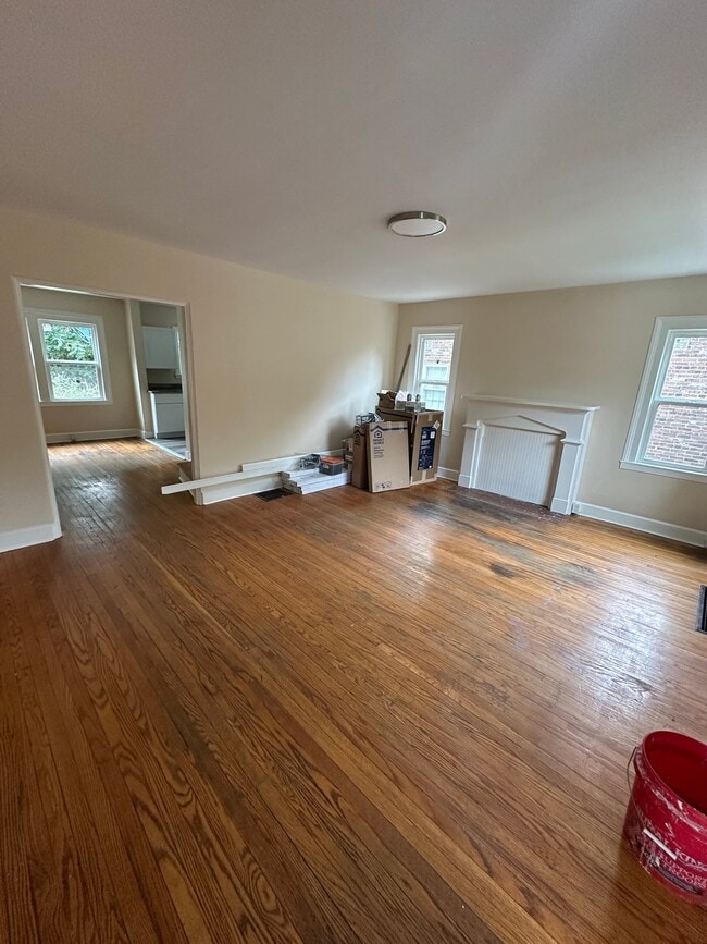 Photo - 1211 Liggett St