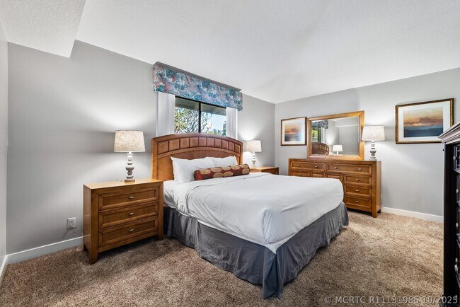 406 Club Dr