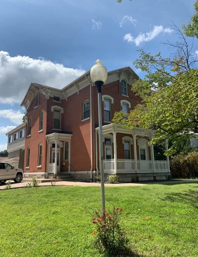 Photo - 1610 Vermont St Unit 1A