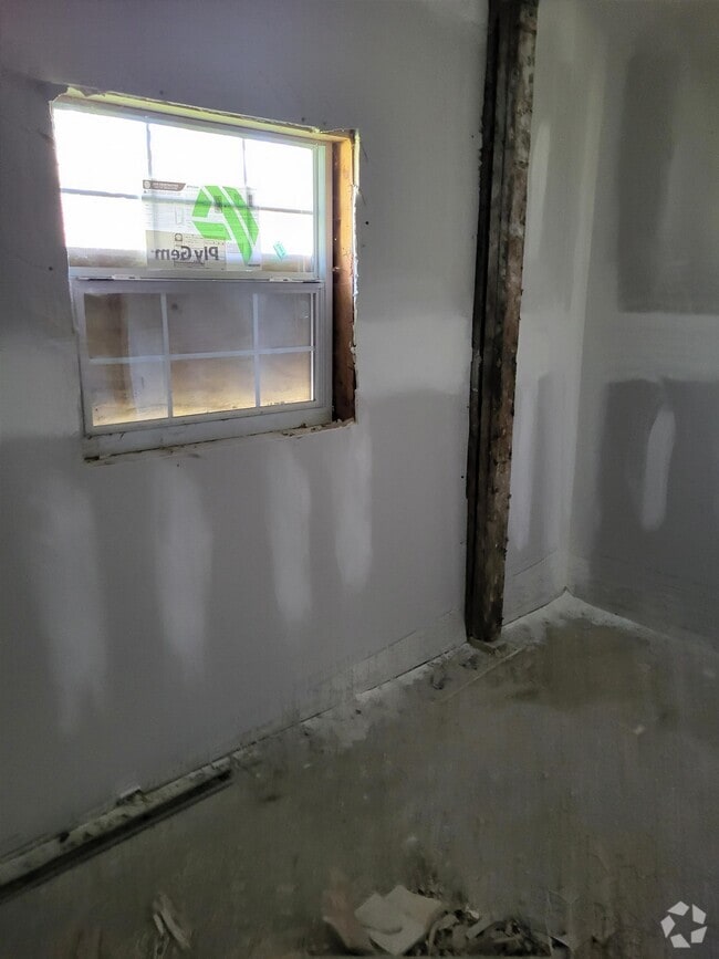 Building Photo - 5467 Queen Mary Ln Rental