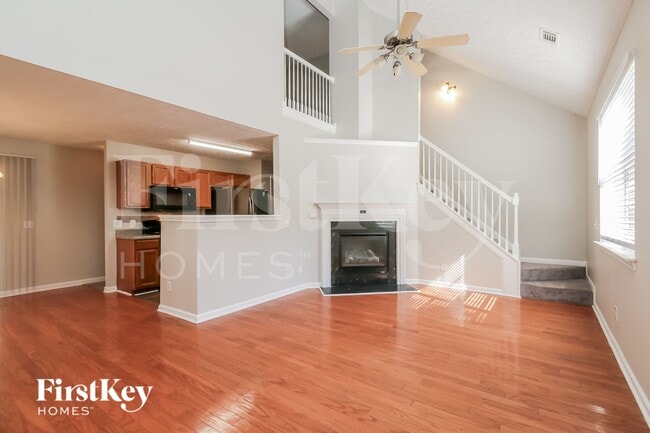 Photo - 3080 Lakeside Cir
