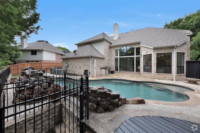 Building Photo - 3310 Meadow Wood Dr Rental