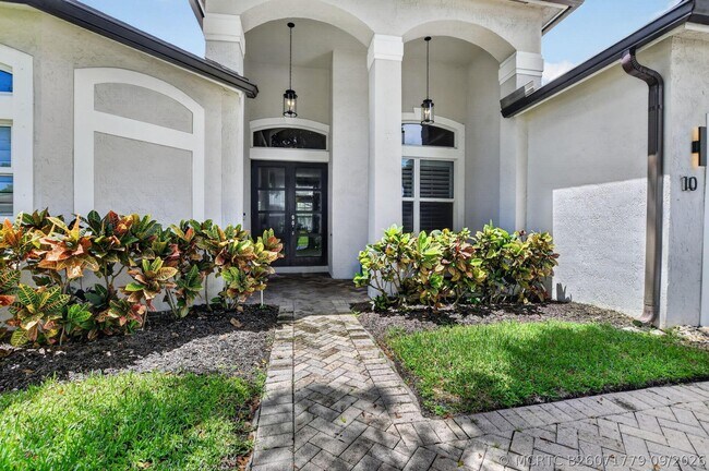 Photo - 10 Lake Eden Dr