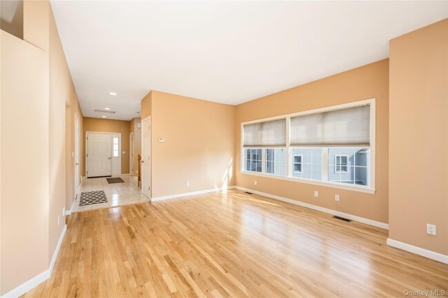 Photo - 1476 Iroquois St