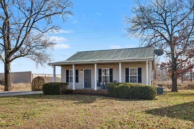 Photo - 256 Fritz Cir