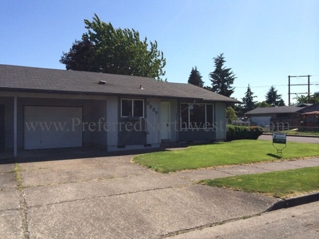 Photo - 5227 G St Townhome