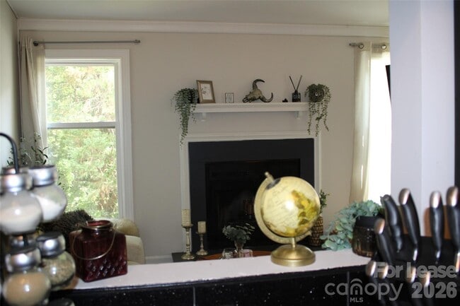 Photo - 430 Queens Rd