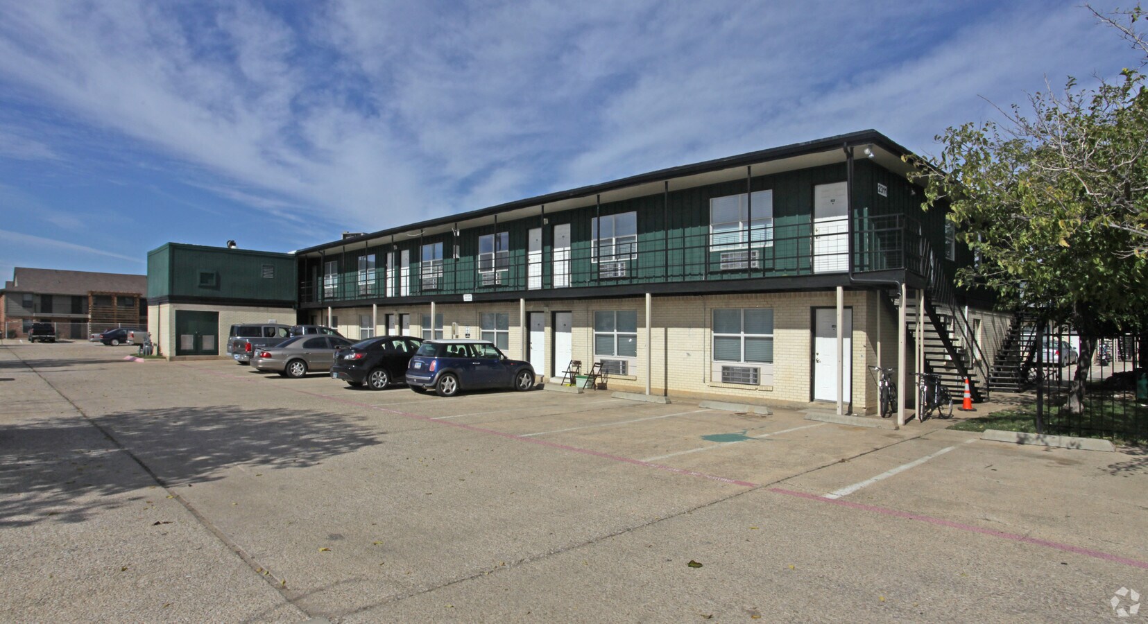 Eagle Manor Apartments - Eagle Manor Apartments