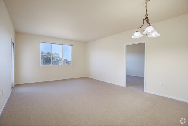 2HAB, 2BA - Deluxe de dos habitaciones - Heritage Estates Senior Apartments