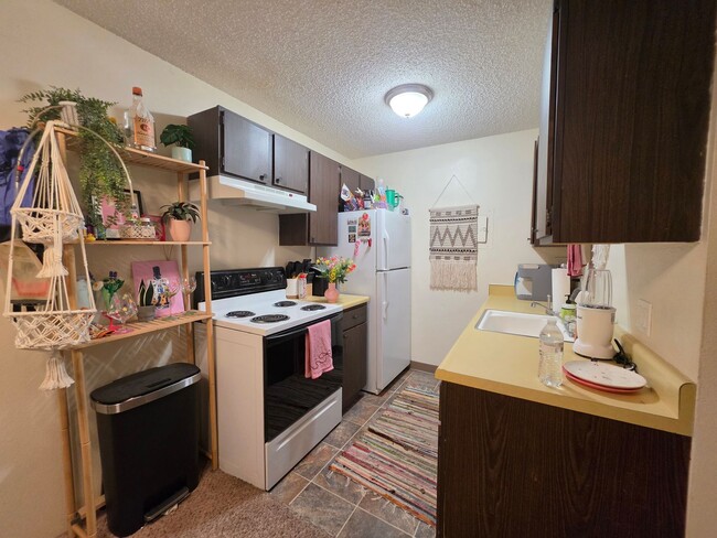 Photo - 1 Bedroom with Study in Wimbledon!
