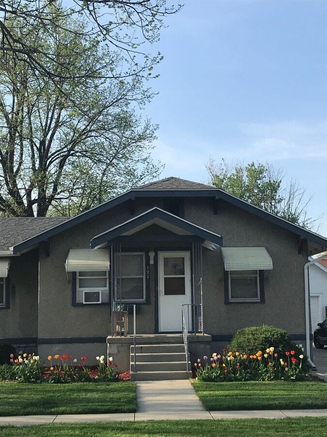 Cute Bungalow in Downtown Ames - Cute Bungalow in Downtown Ames