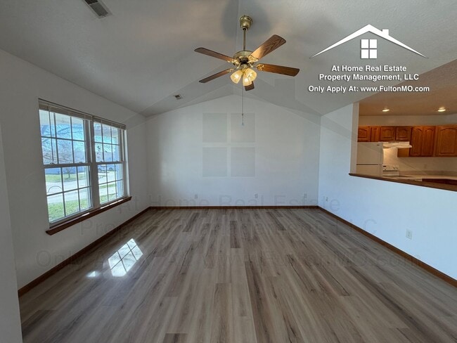 Photo - 1117-1119 Ashton Circle East Unit 1117 Ashton Circle East