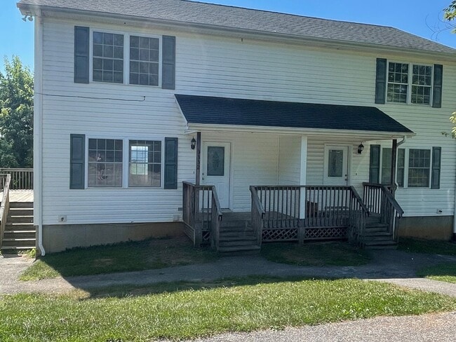 Building Photo - 3332 Yellow Sulphur Rd Unit Yellow Sulphur - 3332