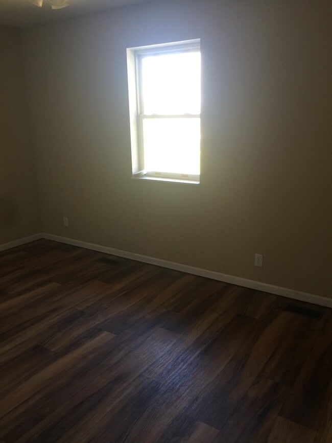 Photo - 2315 Roma Ln