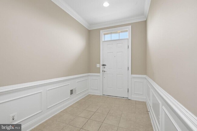 505 Flameflower Terrace SE