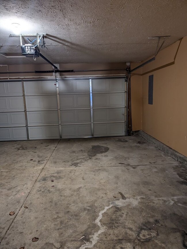 Photo - 3024 Percheron Ln