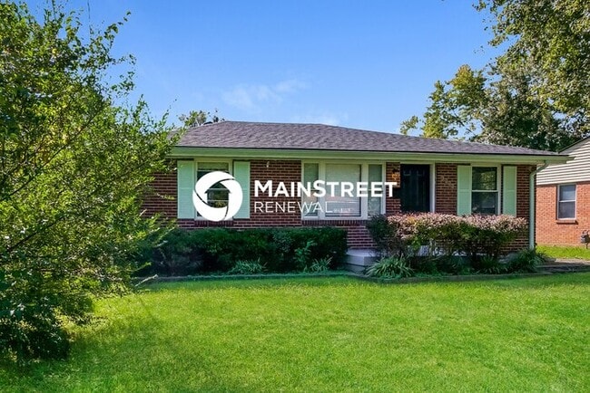 3 Bedroom Pet-Friendly Home in LOUISVILLE, KY with Main Street Renewal