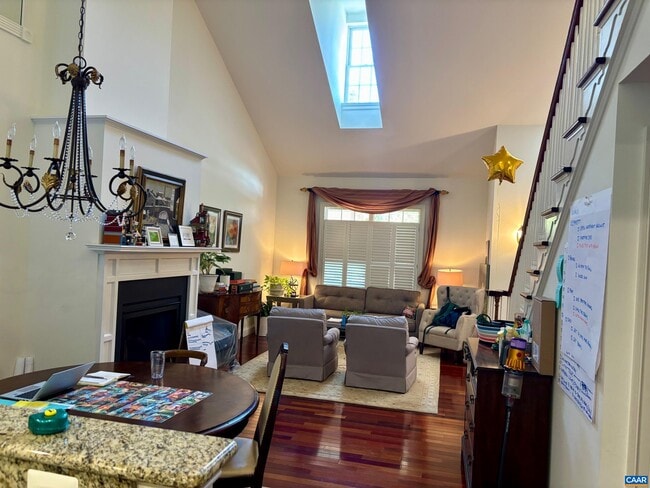 Photo - 836 Colridge Dr