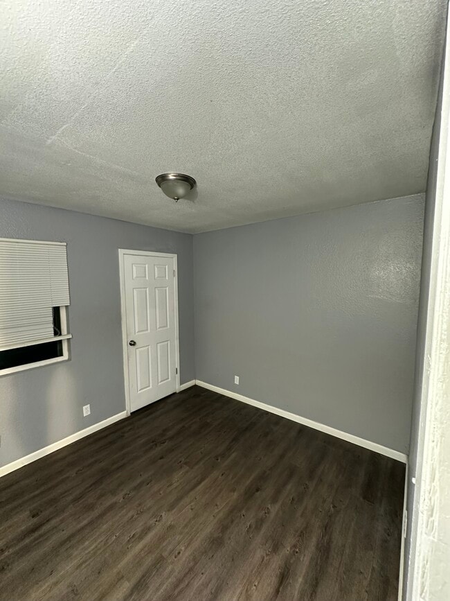 Photo - 10100 Brownie Dr Unit A