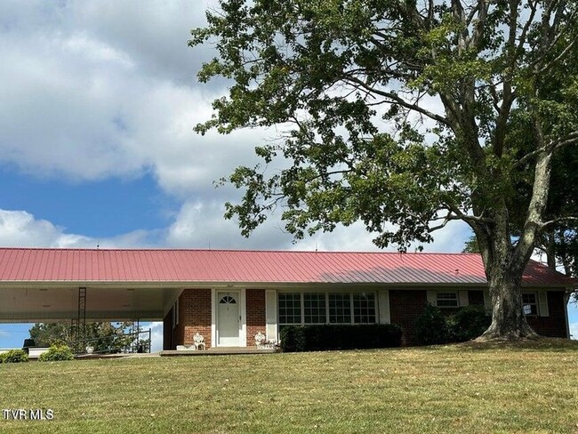 3610 Warrensburg Rd