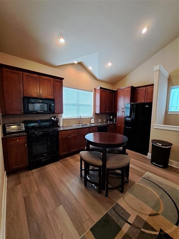 Photo - 1601 Miriam Ave Unit 311