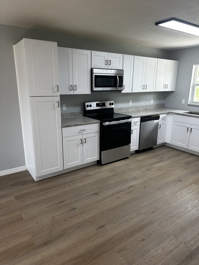 Photo - 2330 Fern Palm Drive