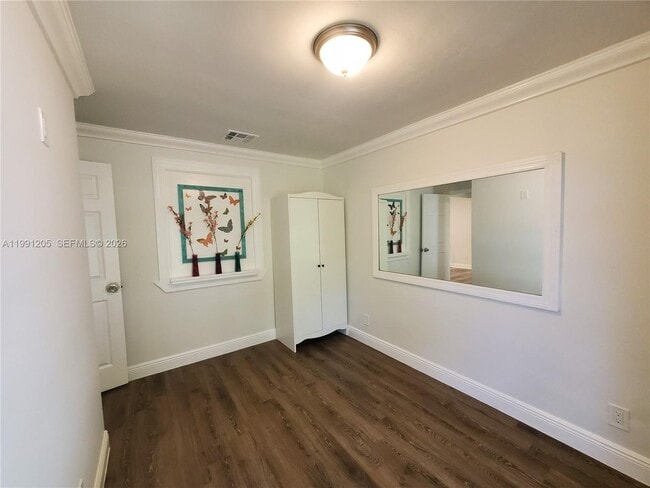 Photo - 126 NW 8th Ave Unit 1