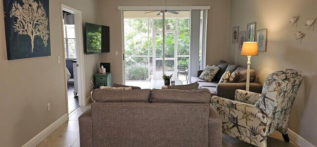 Photo - 8355 Glen Rose Way Unidad 110