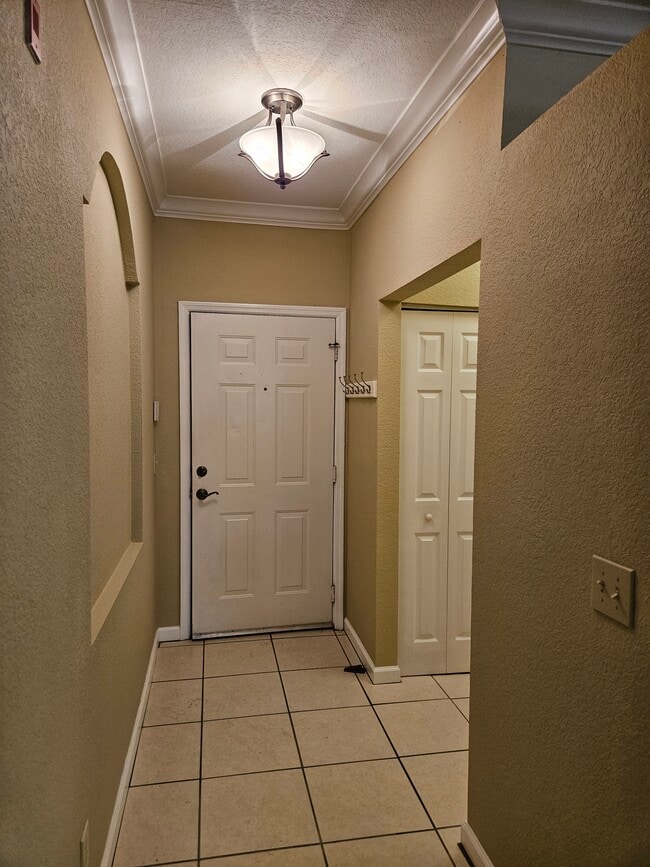 Building Photo - 13810 Sutton Park Dr N Unit 1328 Rental