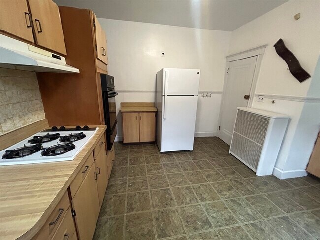 Photo - 37 Fairmount St Unit 2