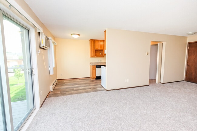 Photo - Shepard Terrace