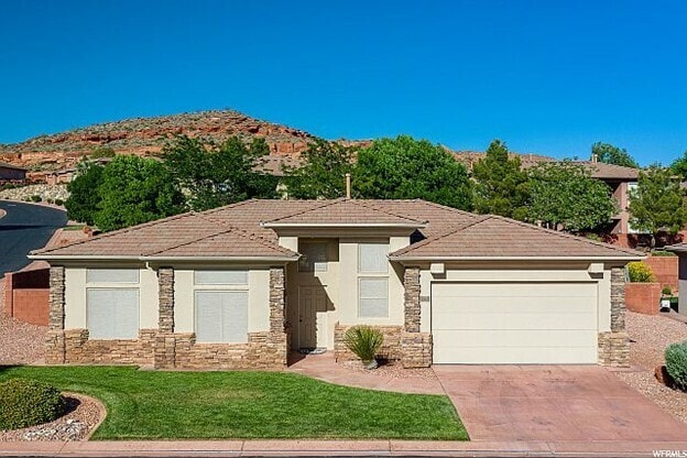 Photo - 1610 N Sonoran Dr