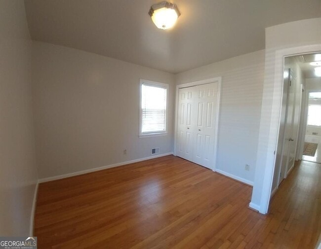 Photo - 1275 Pine Valley Ct