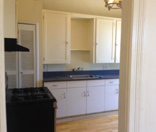 Photo - 848 E 15th St Unit B