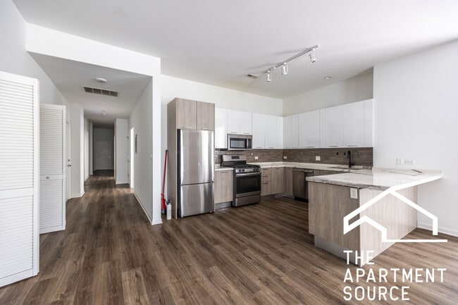 Building Photo - 2550 S Wabash Ave Rental