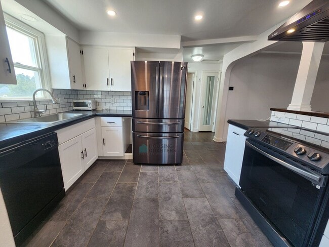 Photo - 2603 W Upton Ave