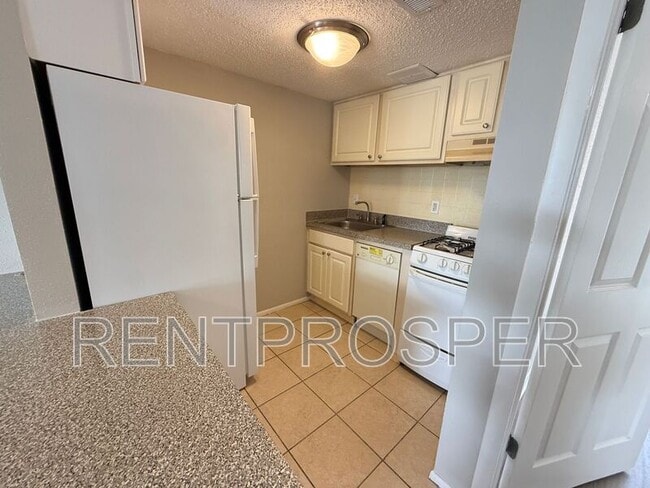 Photo - 121 Oyster Bay Cir Unidad #330