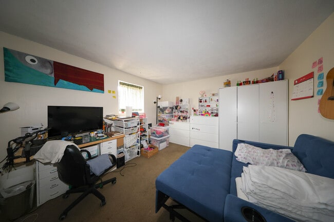 Photo - 14 Bryon Rd Unit 6