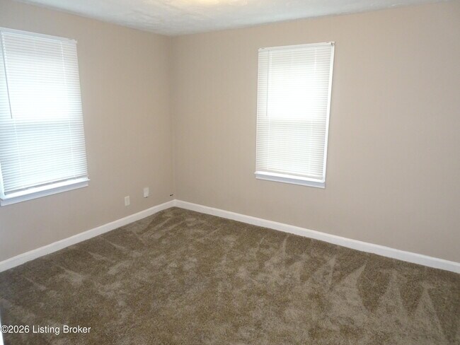 Photo - 226 Downes Ln