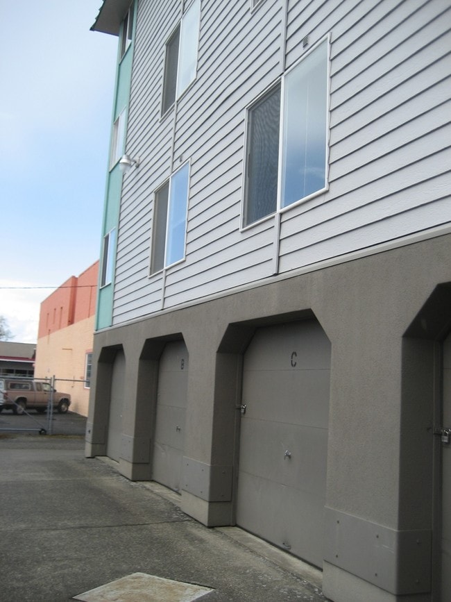 Hemlock Court