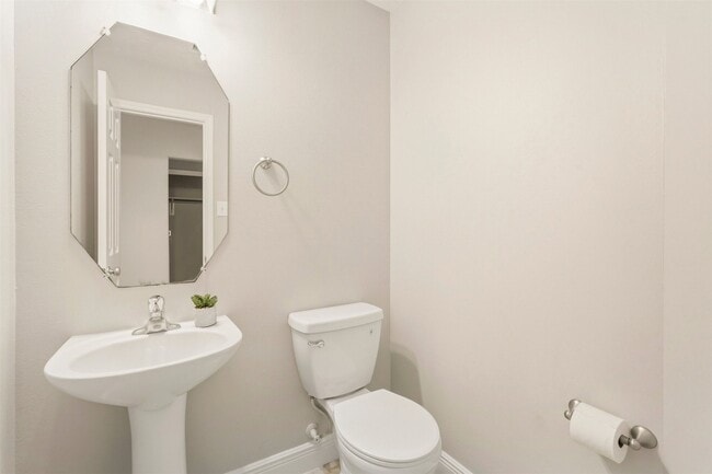 Photo - 22418 Bridgestone Ridge Dr