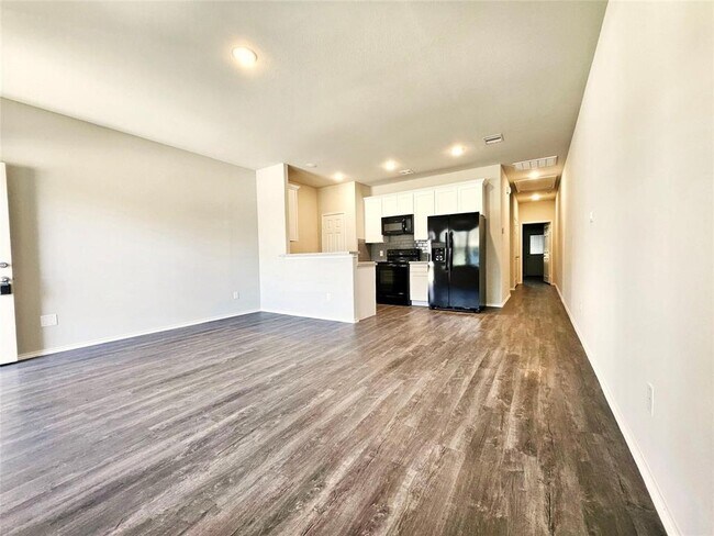 Photo - 310 S 12th St