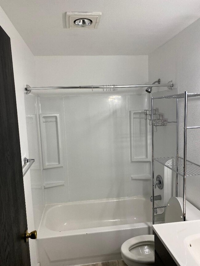 Photo - 2020 Grant Ave S Unit A205